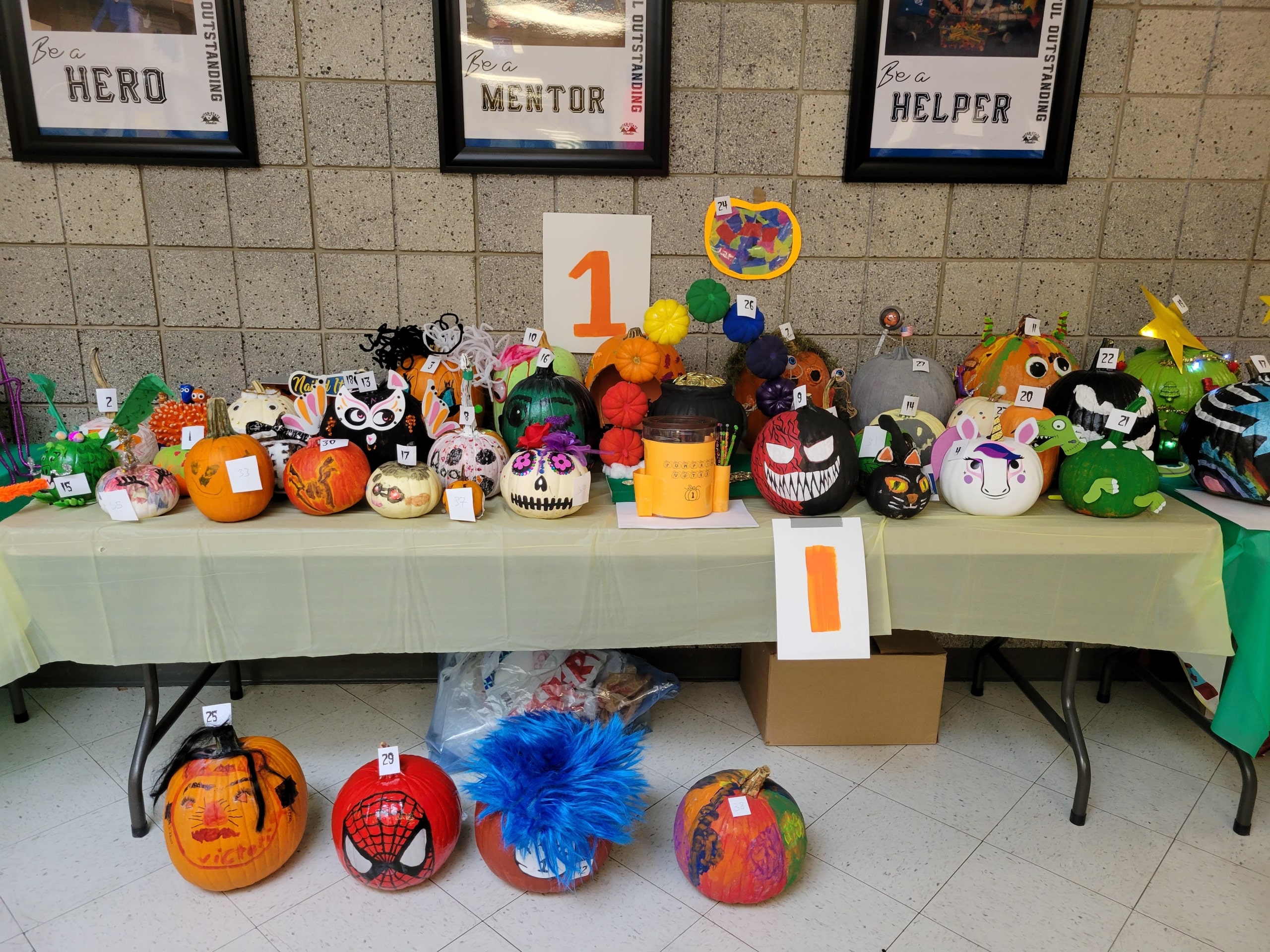 Bibich Pumpkin Decorating Contest